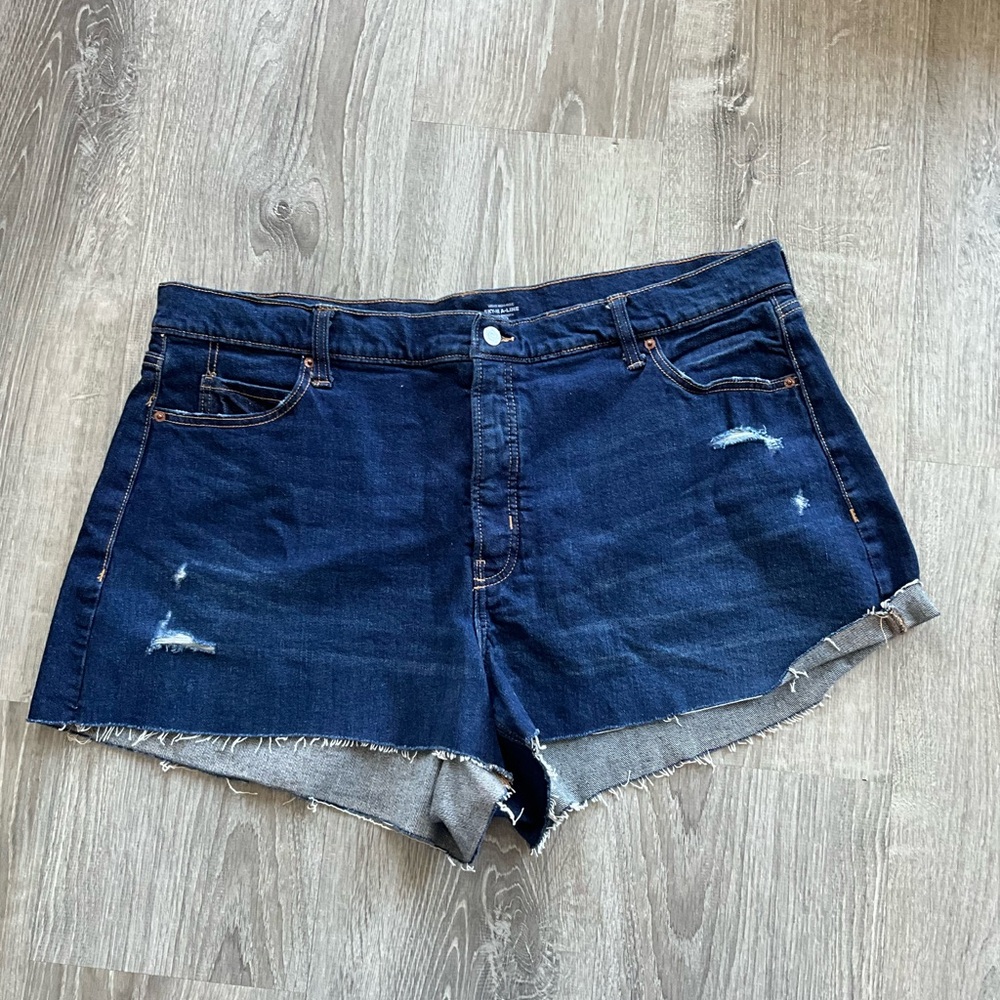 Never worn / Old Navy Blue Jean Shorts Distressed Cut-Off